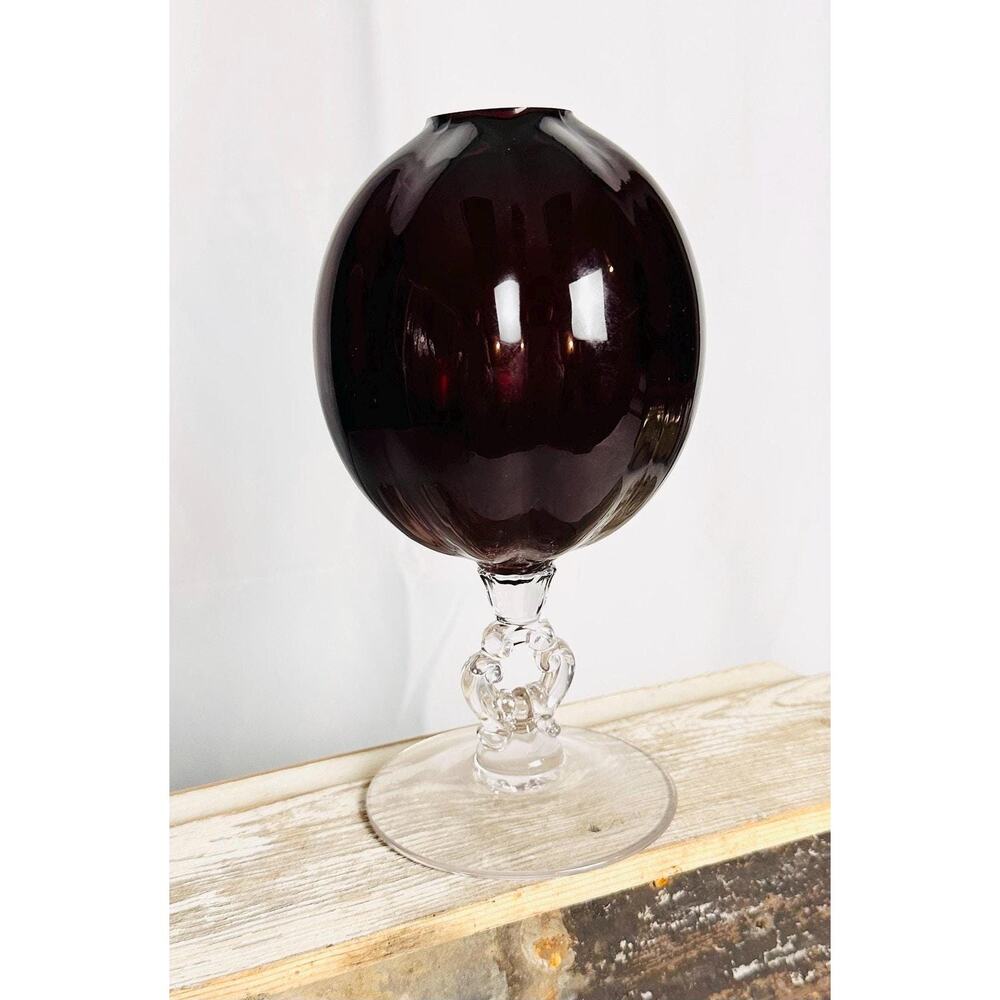 Cambridge Glass 1930s Deep Purple Keyhole Vase